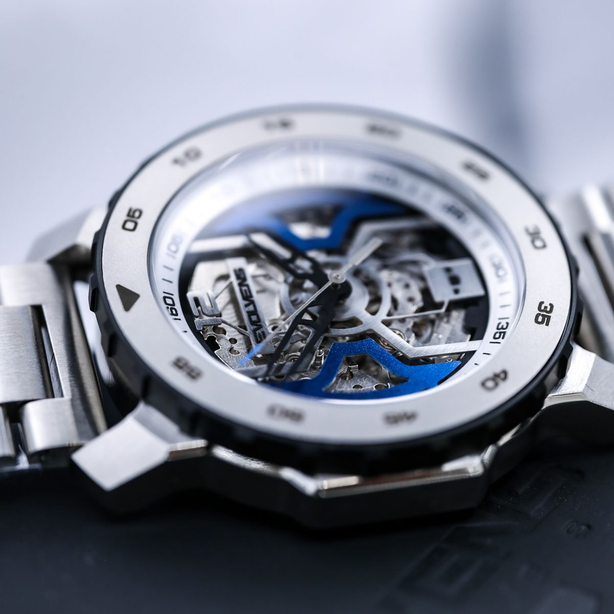Evolvens® BLUE WINGS 44 mm Editable Automatic Watch