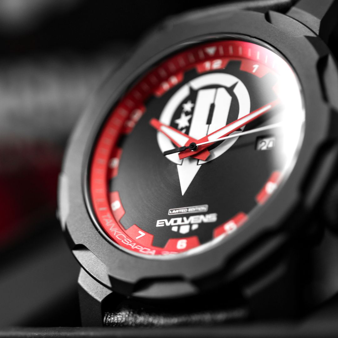Evolvens® TANKCSAPDA 44 mm Limited Watch
