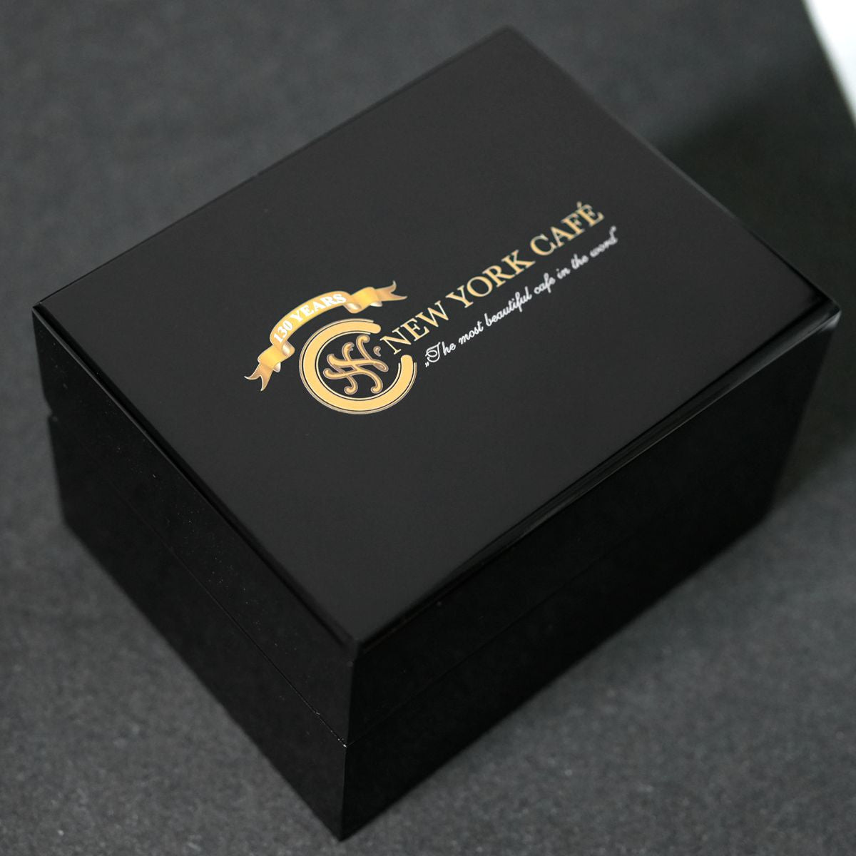 Cutie cadou din lemn Evolvens®