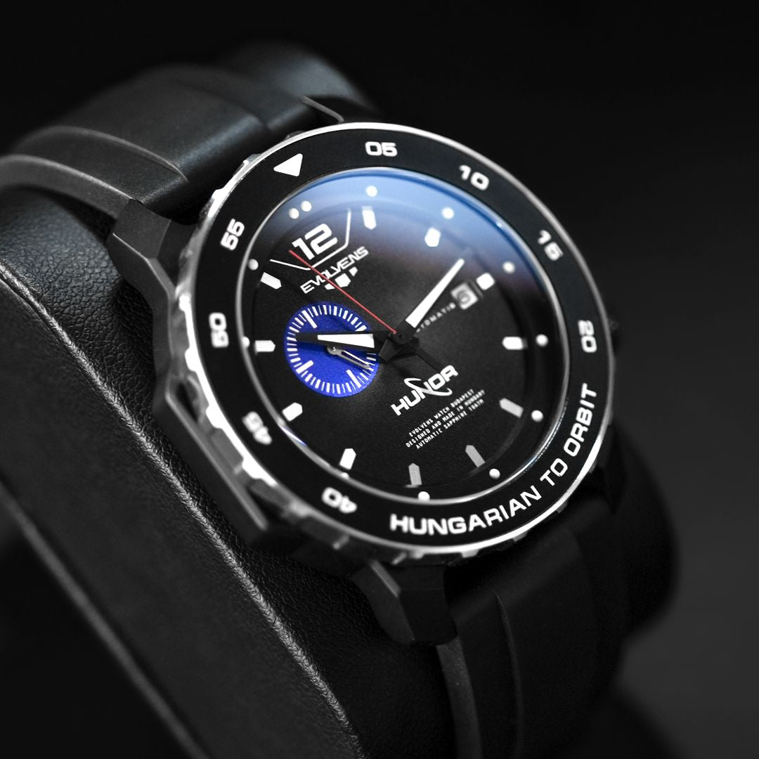 Evolvens® x HUNOR Official Astronaut Automatic Watch 44 mm